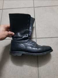 Botas militares 41  (bom estado)