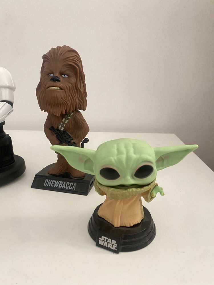 Base para comando playstation star wars + figuras star wars