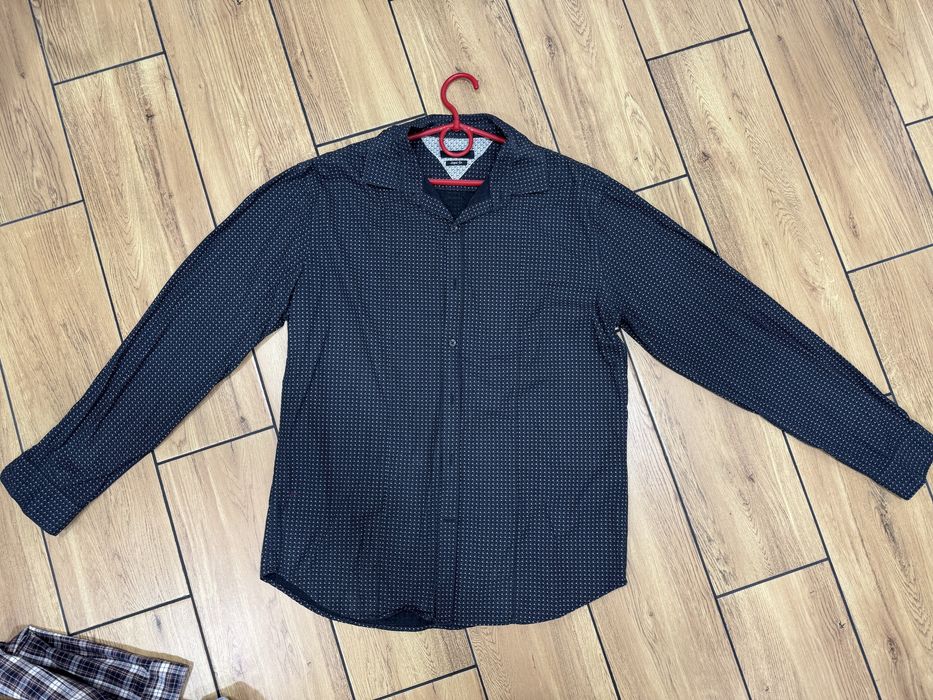 Чоловічі сорочки розмір М