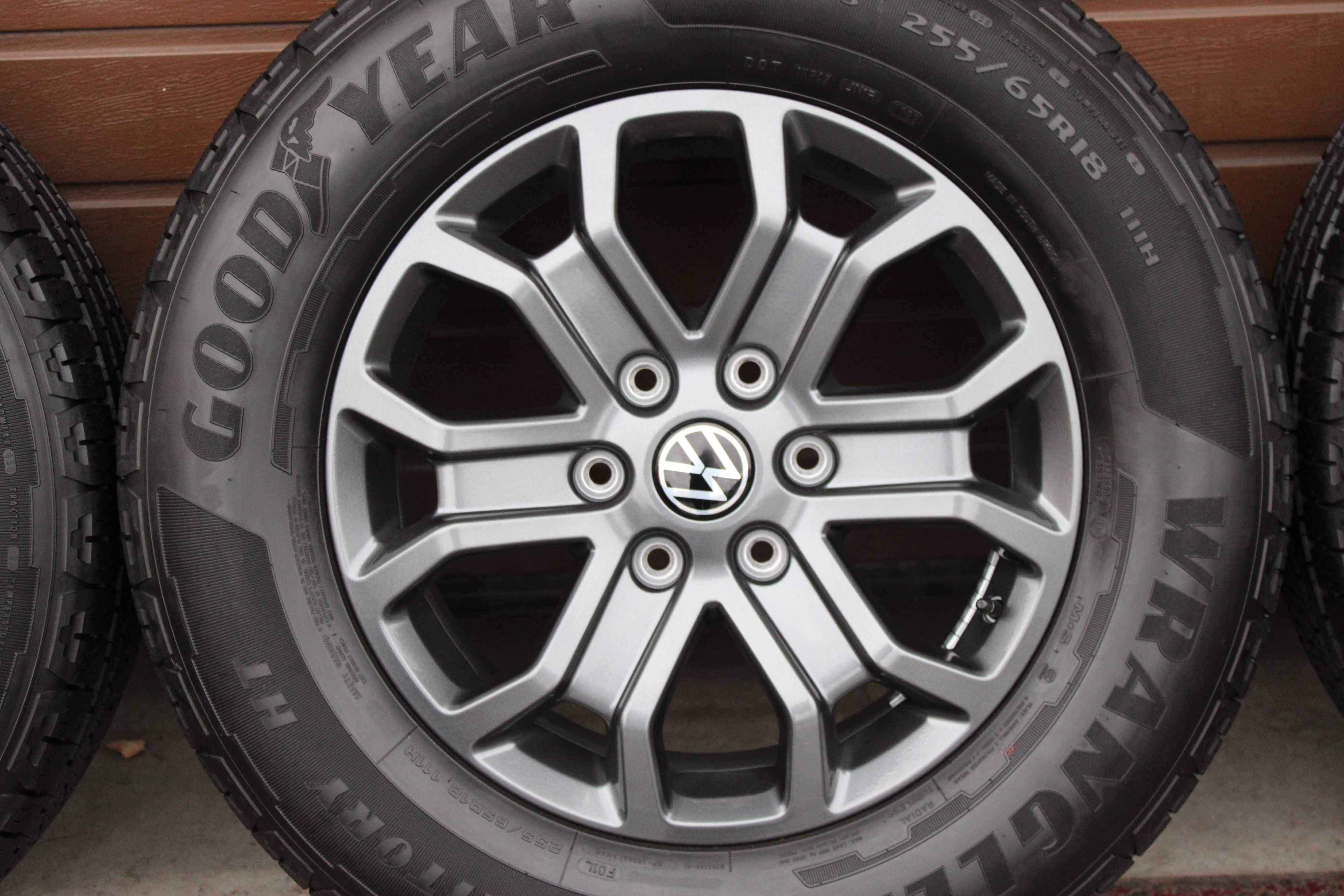 Koła Nowy VOLKSWAGEN AMAROK 6x139,7 18'' 7,5J ET55 255/65R18 Nowe 23r.