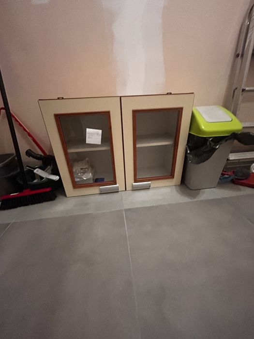 Wisząca szafka kuchenna