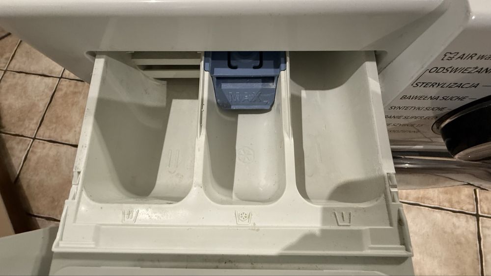 Pralko suszarka Samsung WD70J5A10AW uszkodzona