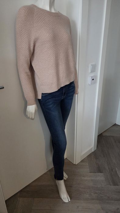 Komplet na jesień/zimę  sweter ,jeansy