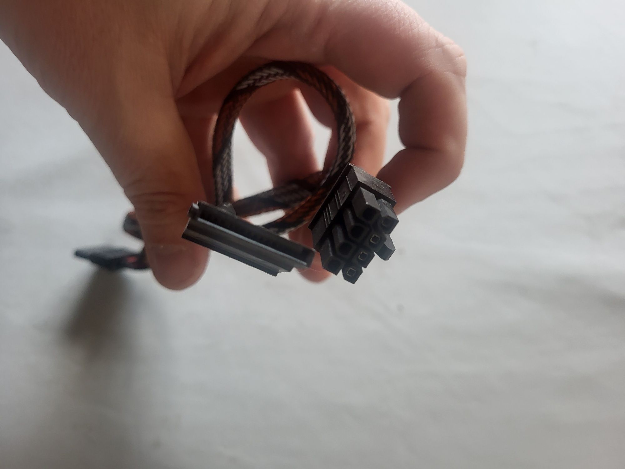 Sprzedam kable do zasilacza modularnego