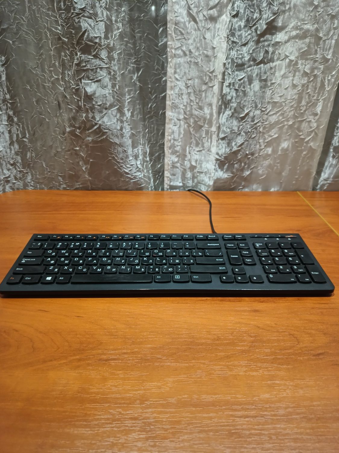 Комп'ютерна клавіатура Lenovo LXH-EKB-10YA