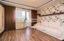 Продам 3 кімн. квартиру по вул. Майка Йогансена (Лермонтовська), 20