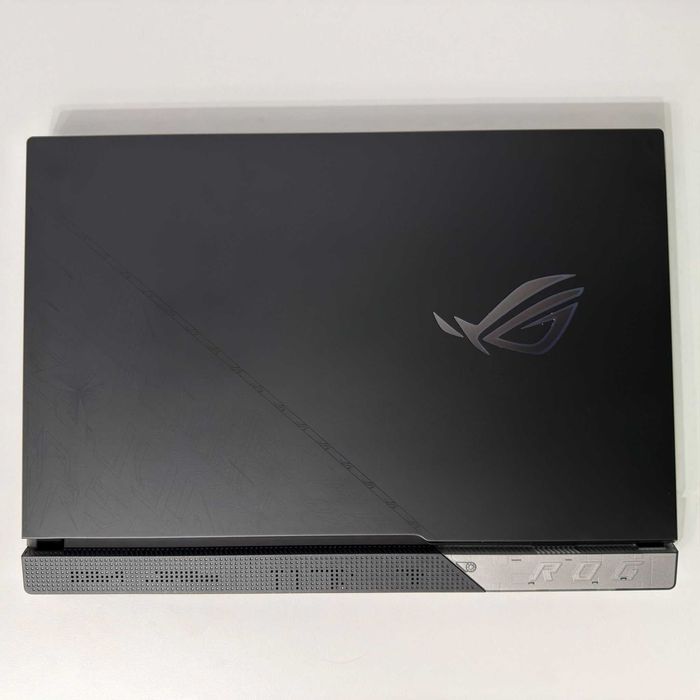 ASUS ROG Strix, 17 inch