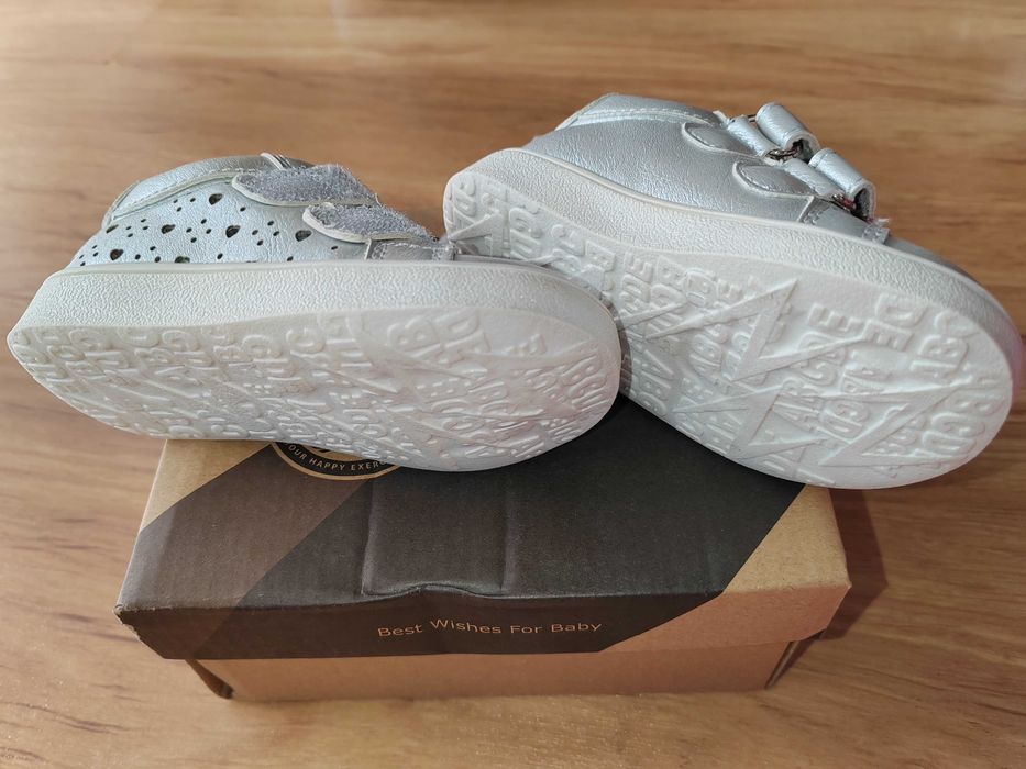 Buty dziecięce rozmiar 20