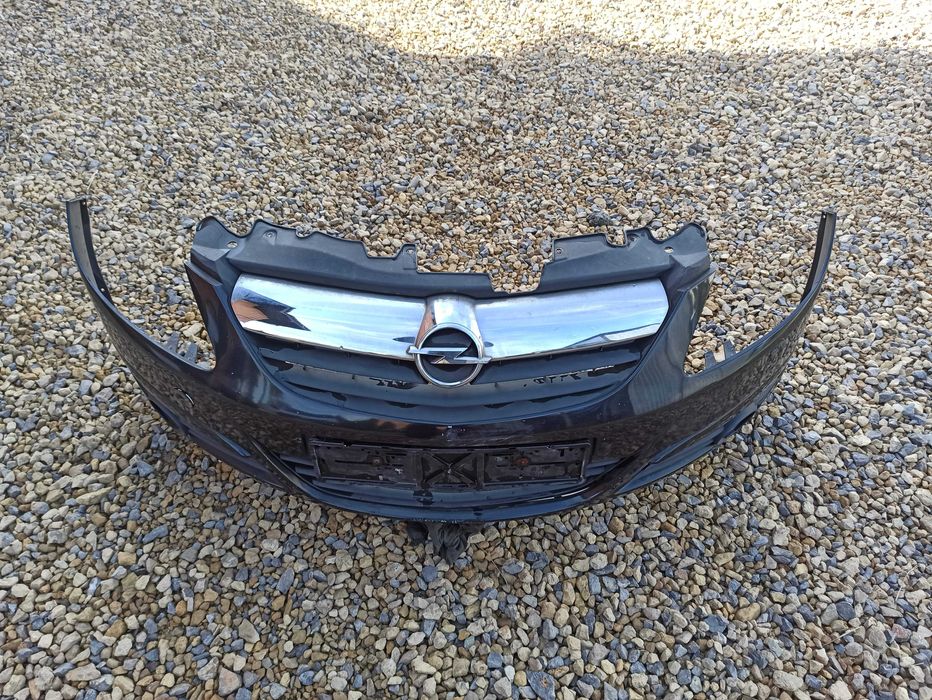 Zderzak Przód OPEL CORSA D 06-10.r GRILL EUROPA Z20R