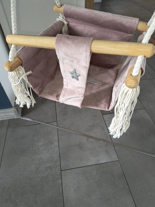 Huśtawka dla dzieci.