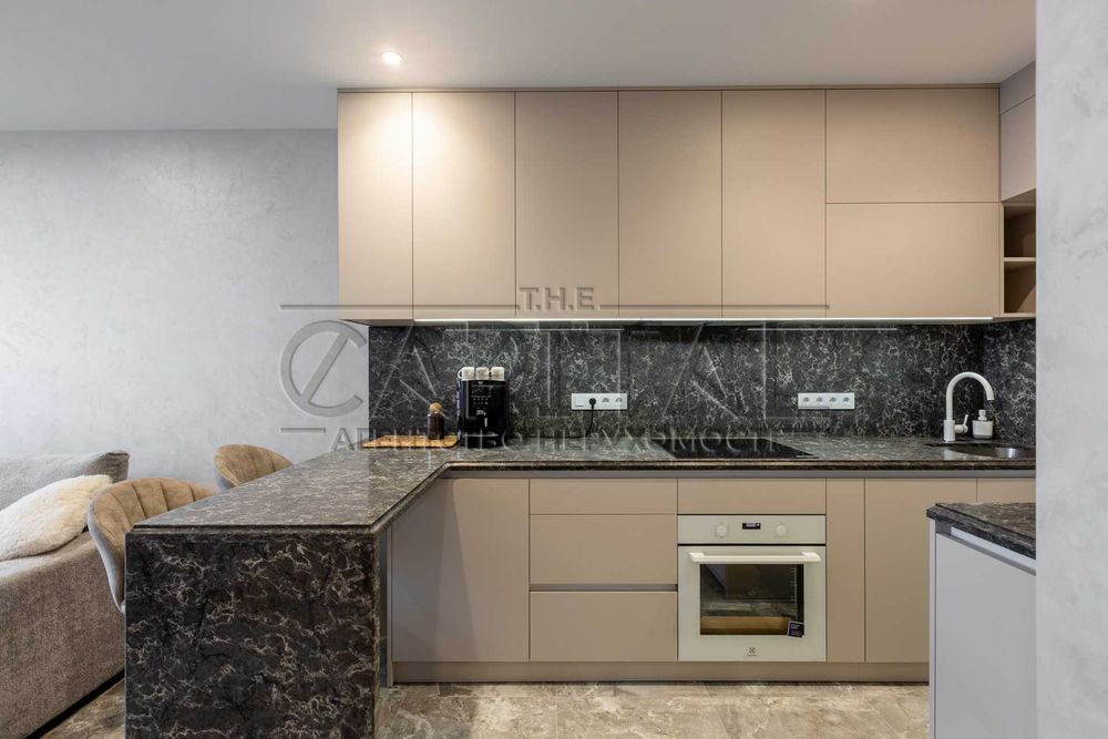 Аренда квартиры ЖК Варшавкий Плюс Подол ИНВЕРТОРА НА ВСЕ