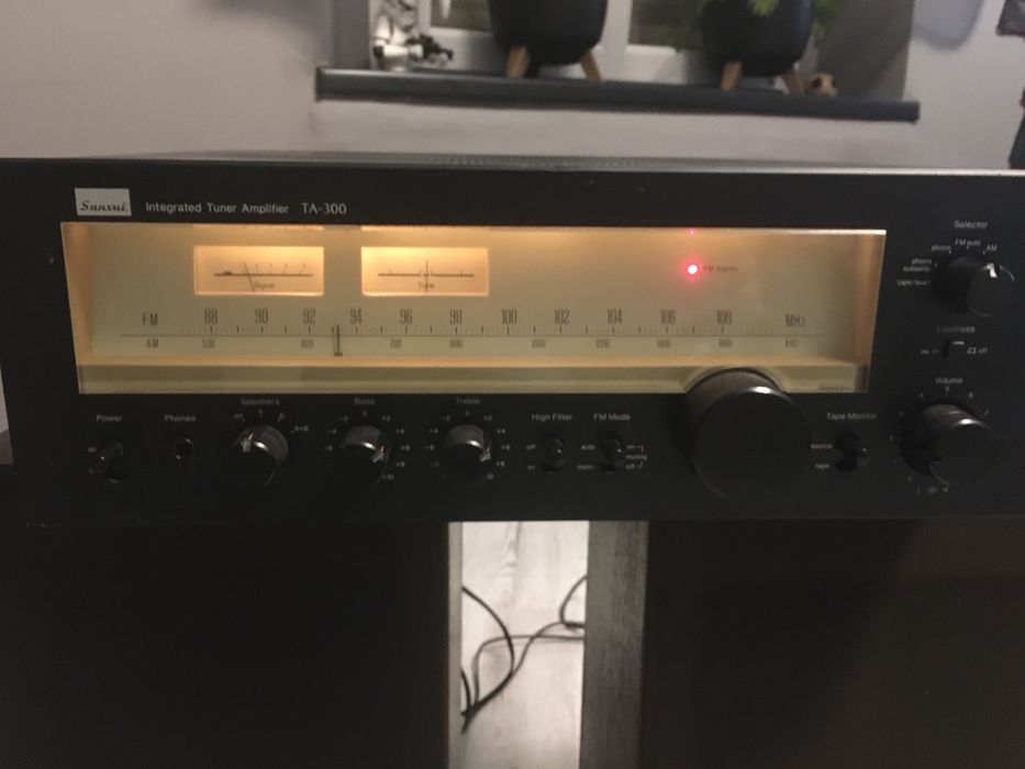 Amplituner Sansui TA300