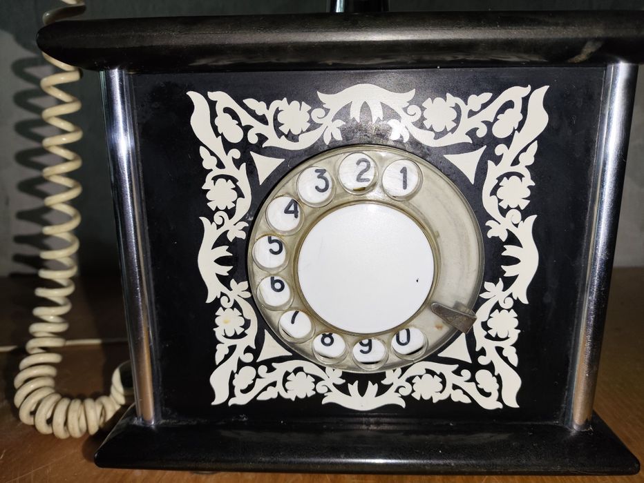 Телефон стационарный