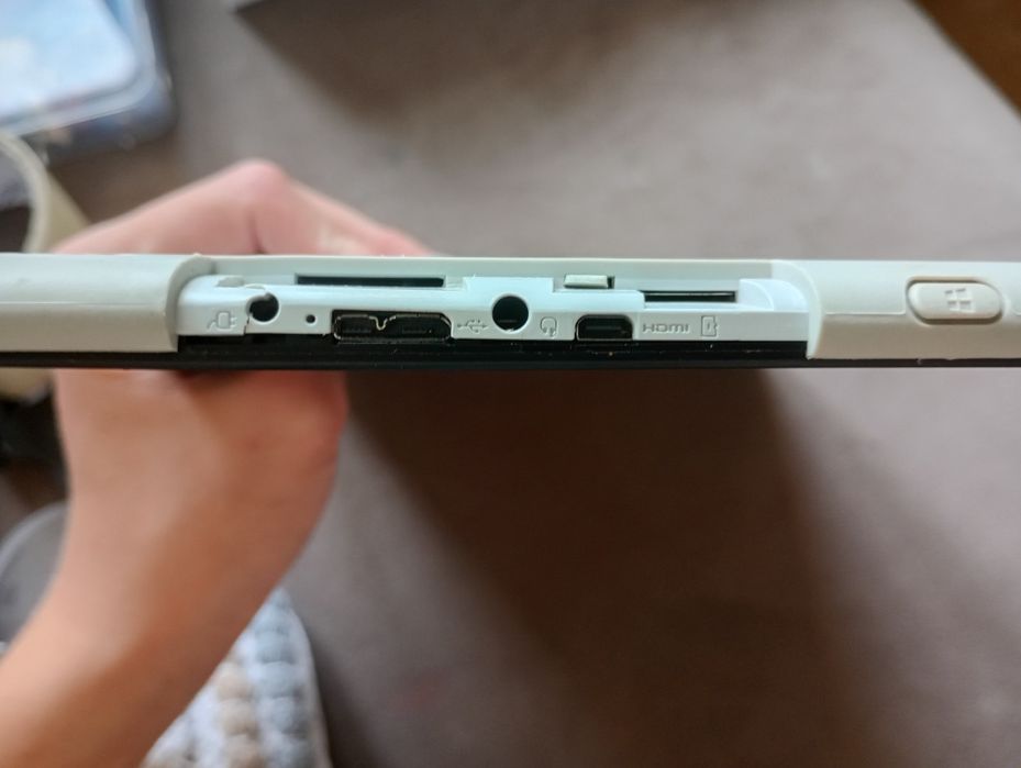 Laptop-tablet Mytab