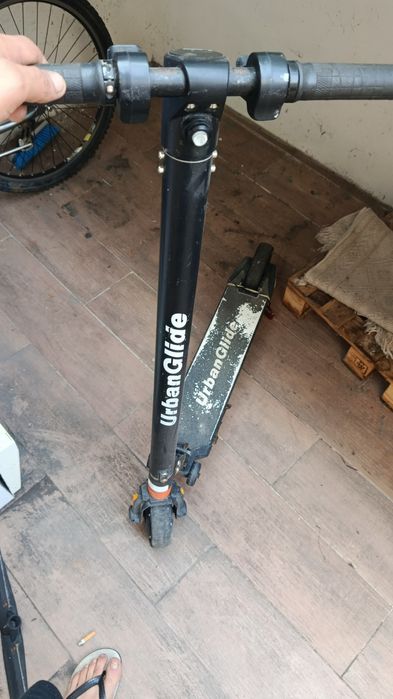 Trotinete usada urnam glide
