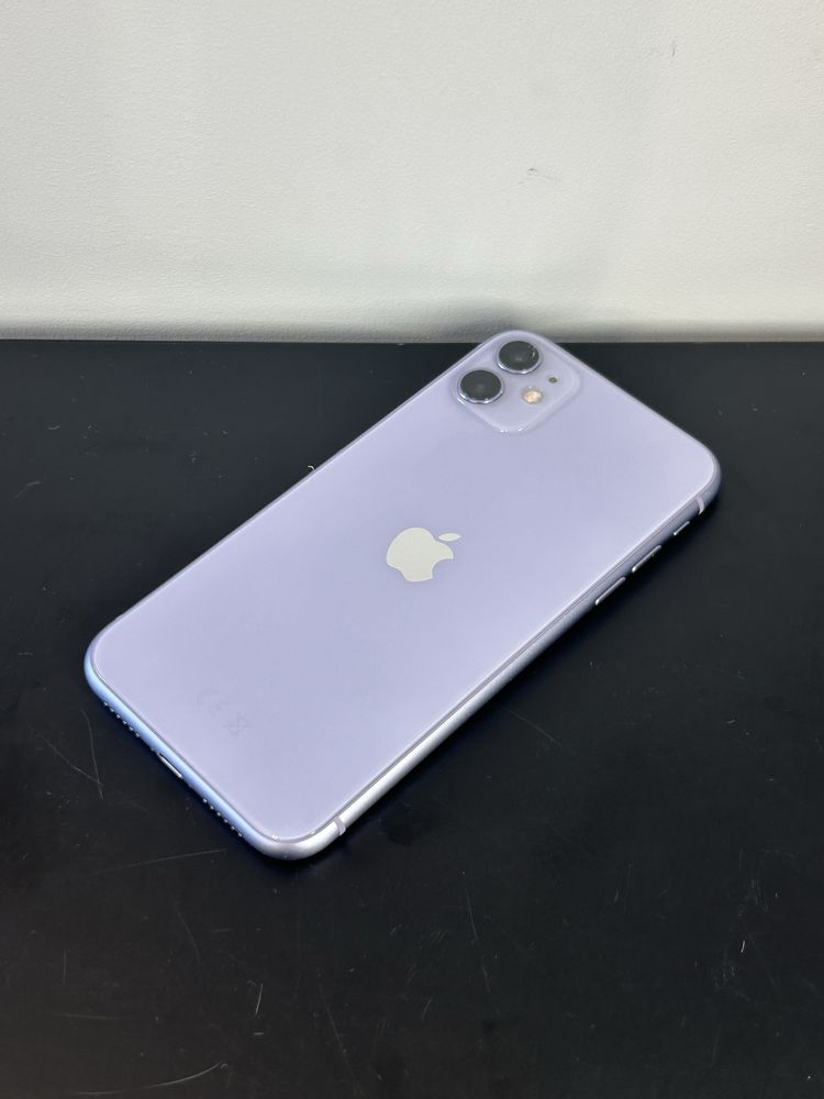 IPHONE 11 64gb - stwietny stan + pełen zestaw