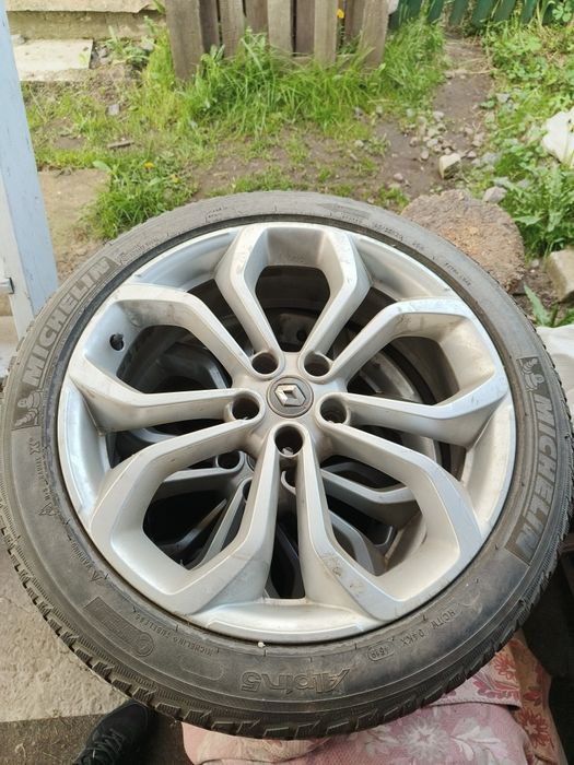 Диски/шини на Рено r20