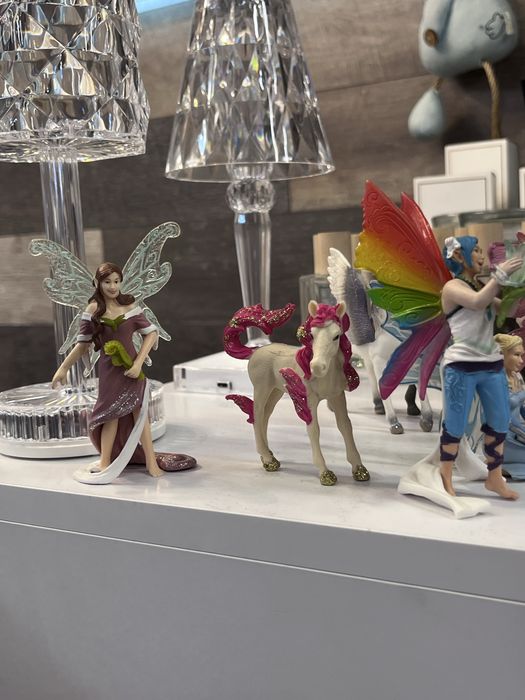 Schleich фігурки: тварин, принцес