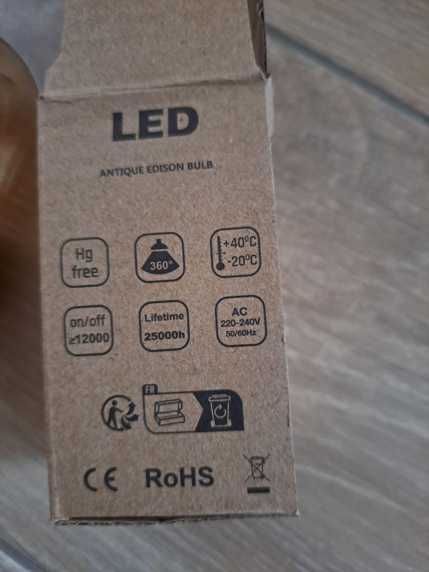 Żarówka led E27 , 4W