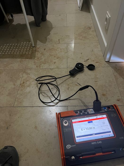 Pomiary elektryczne, przeglądy instalacji.