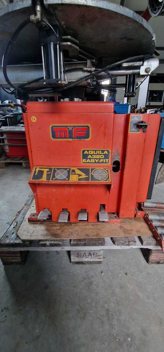 Montażownica do kół - Mondolfo Ferro Aquila A320