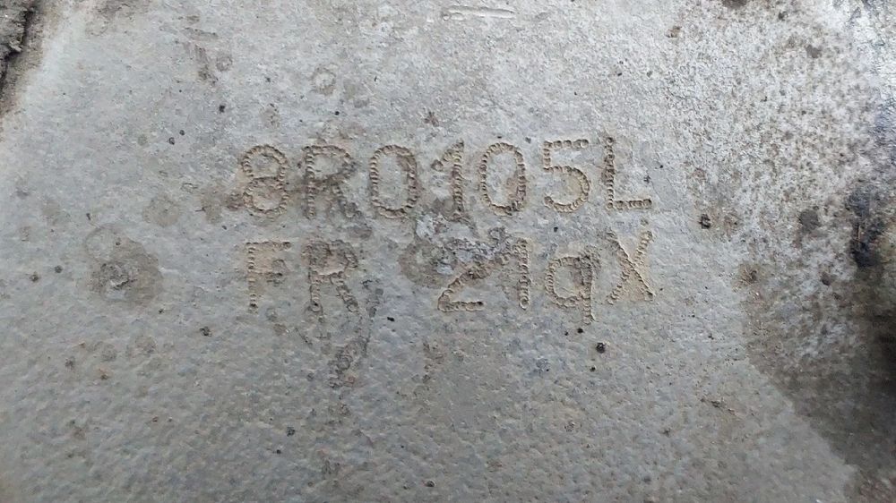 Pinça travão / maxila de travão frente esquerda AUDI Q5 (8R)