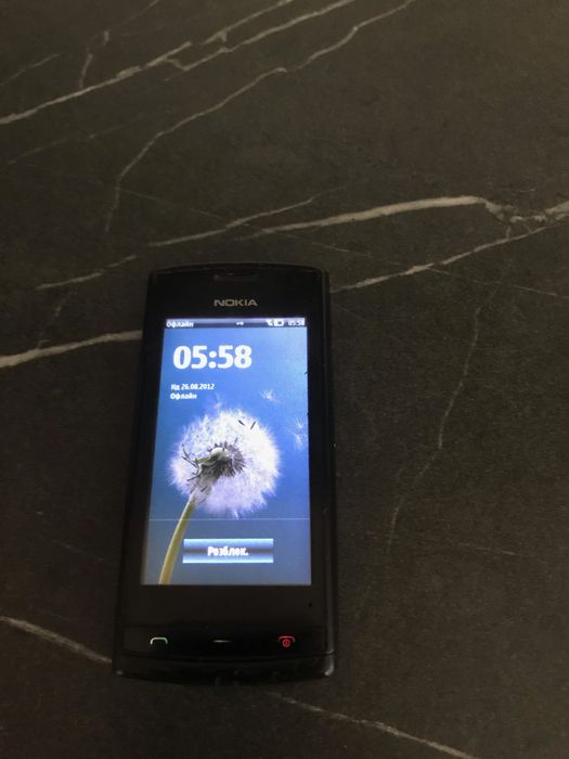 Нокіа 500 в хорошому стані