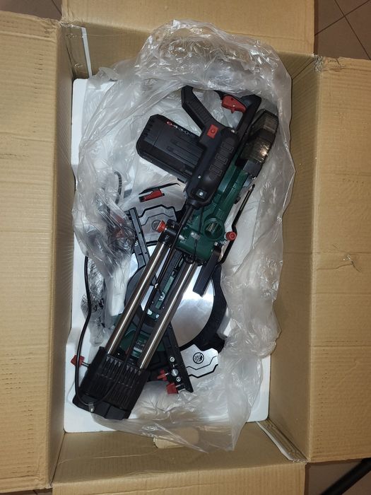 Piła pilarka ukosnica parkside