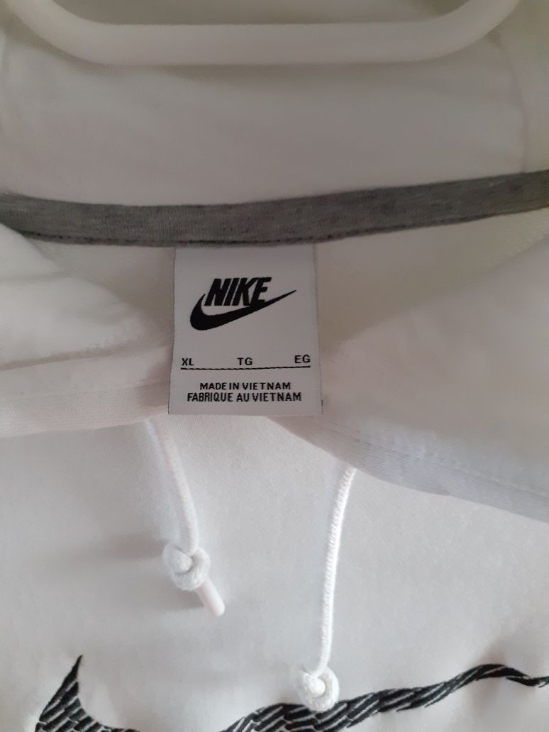 Bluza Nike.Kupiona w Niemczech