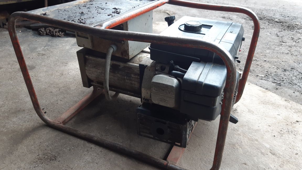 Agregat prądotwórczy generator prądu 5.5 kv