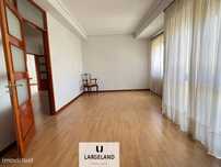 Apartamento T3 + 1 - Pedrouços