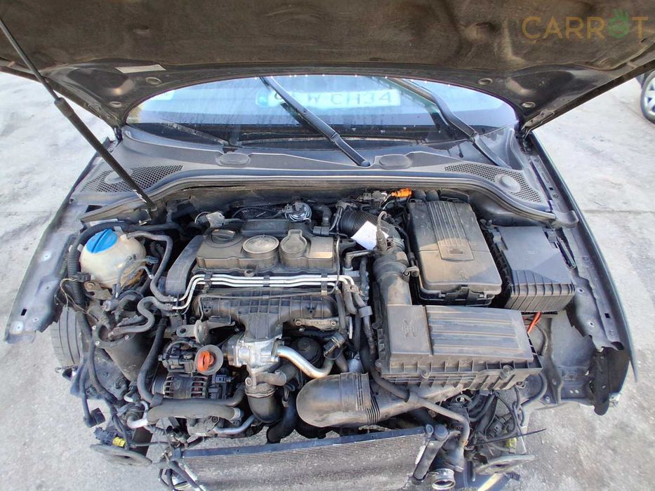Audi A3 8P 2.0TDI 170KM S-line 5 Drzwi Alufelgi po Kolizji
