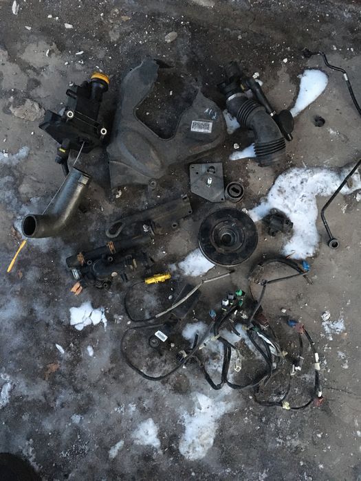 Продам одним лотом