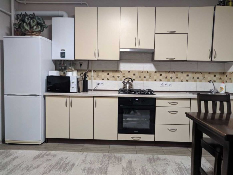 Я Продам однокімнатну квартиру в новобудові