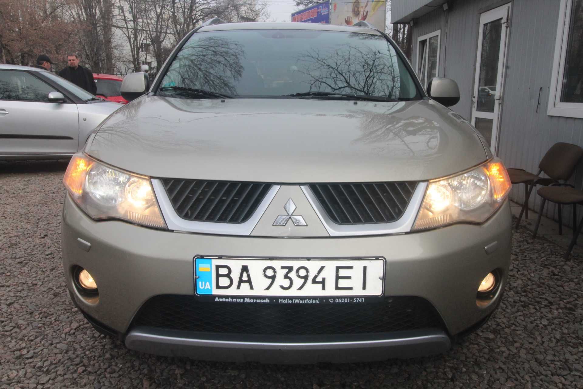 Продам авто Mitsubishi Outlander XL 2008 диз. 2.2 механіка