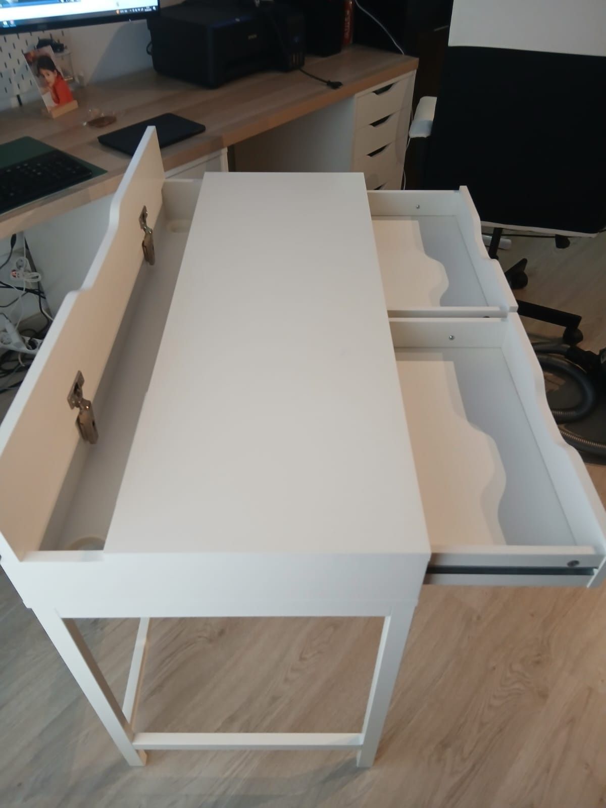 Secretaria ikea branca