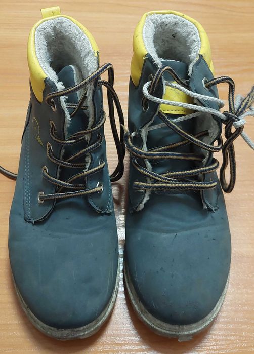 Buty zimowe chłopięce r. 32