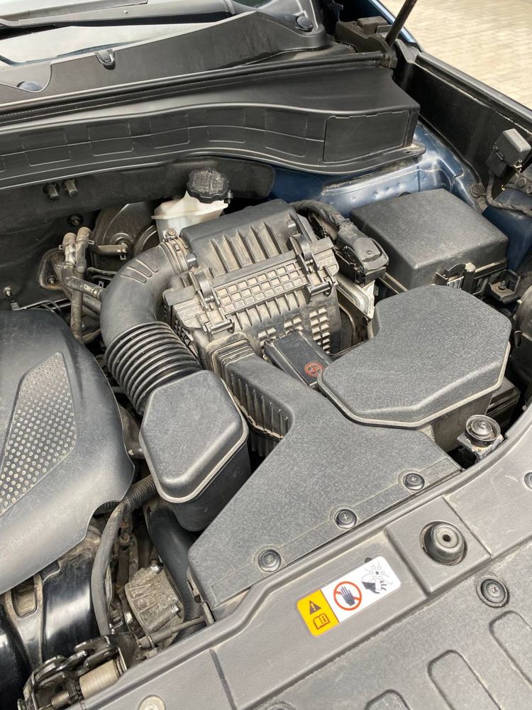Продам KIA Sorento 2014 год