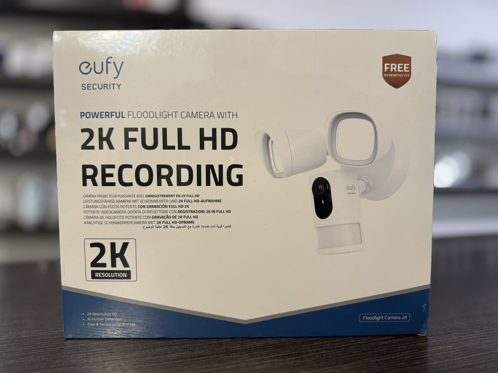 Eufy Floodlight Camera 2K z reflektorem Poznań Długa 14