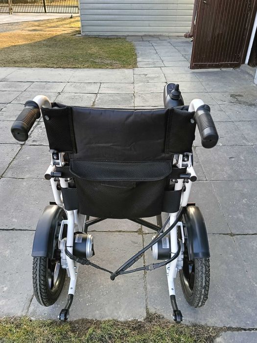 Wózek inwalidzki elektryczny składany Antar AT52304