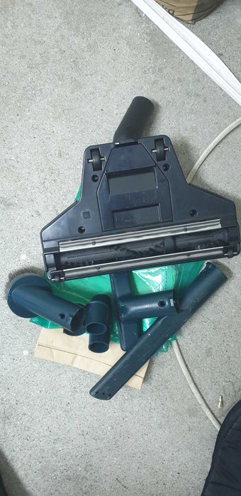 Aspirador vortek usado mas funciona muito bem