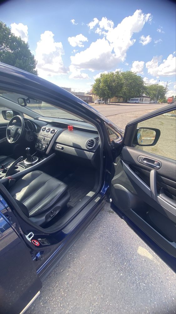 Продам Mazda CX-7 в ухоженном состоянии.