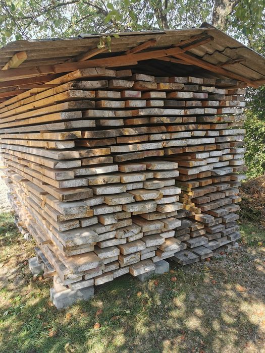 Bale sosnowe, deski grubość od 5.5cm do 6.0cm