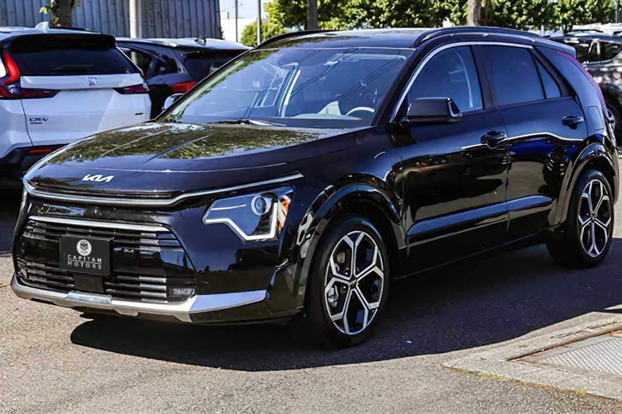 Kia Niro EX Touring 2024