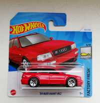 Hot wheels czerwone audi