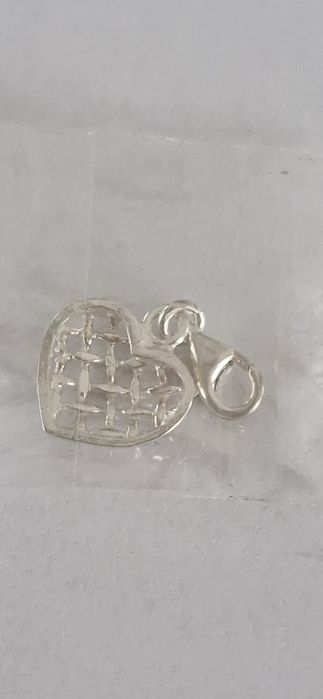 Zawieszki srebrne serca