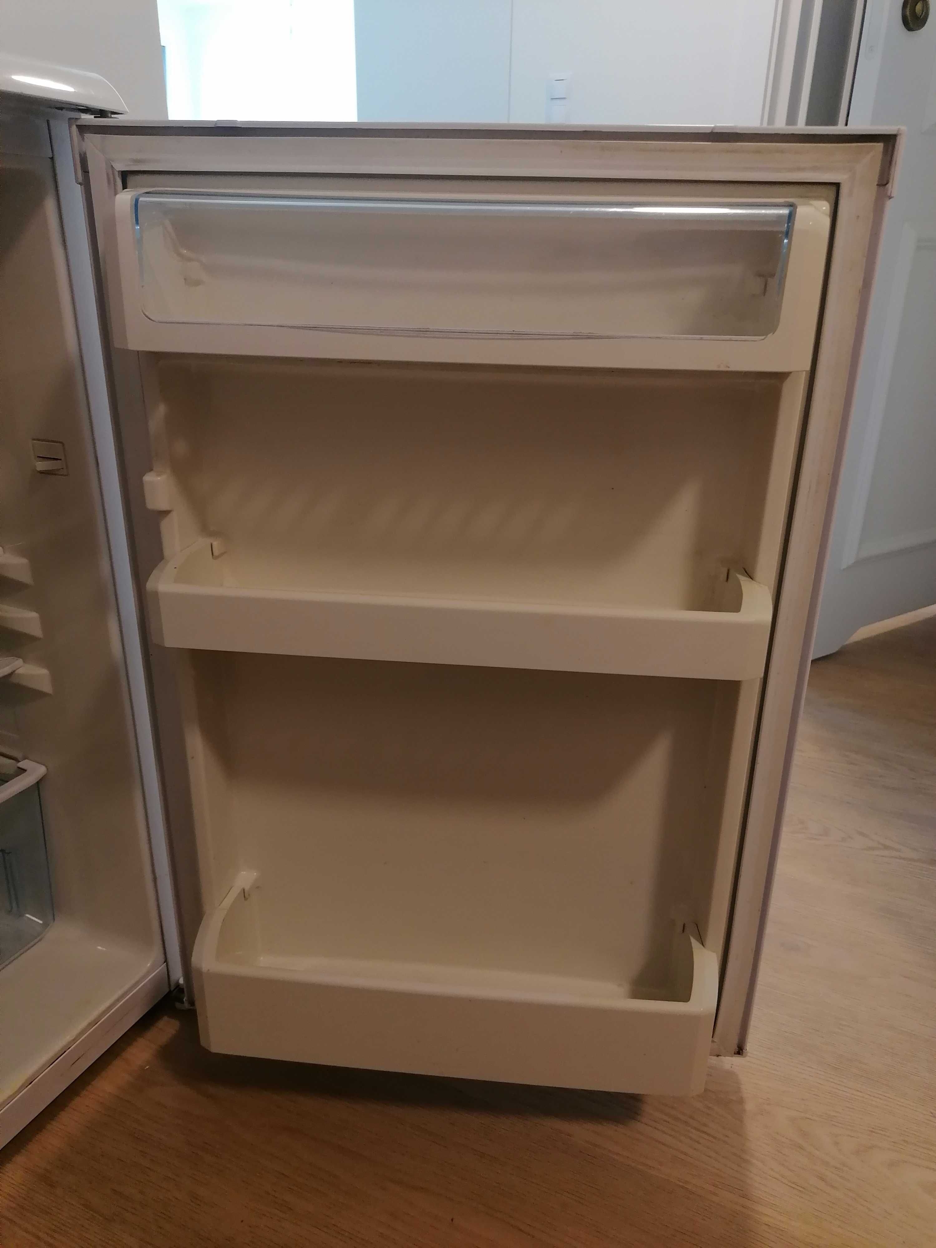 Lodówka BEKO TSE1284N 84cm Biała (sprawna, używana)