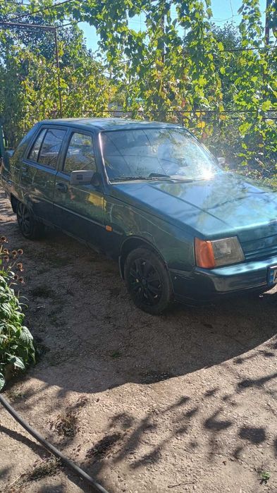 Продам машину славута