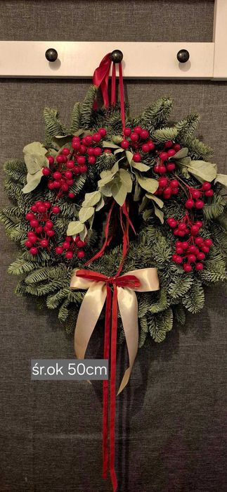 Wianki świąteczne; stroiki - jodła nobilis