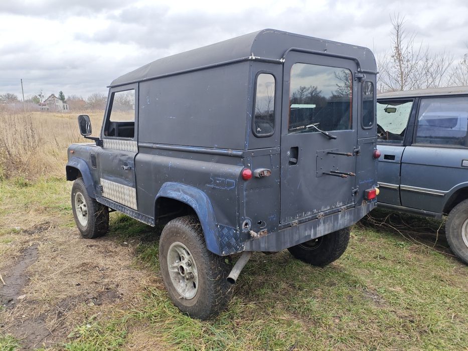 Land Rover defender 2.5 tdi 90